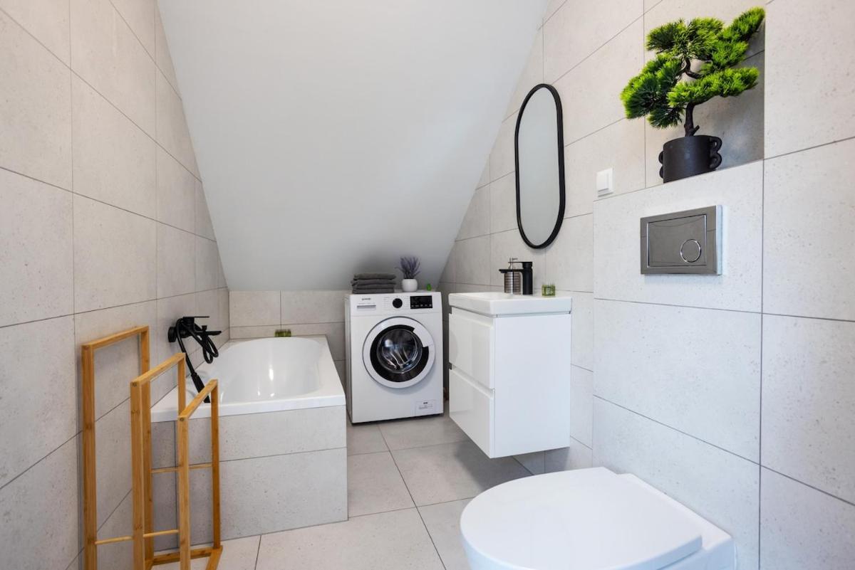 Apartment Aleja 69